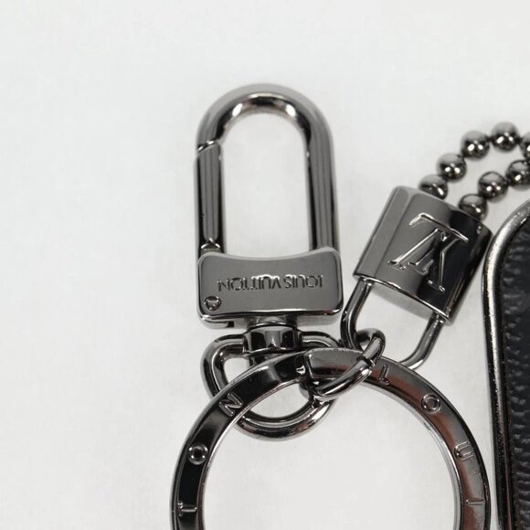 LOUIS VUITTON Eclipse Porte Cles Tab Key Holder metal Silver - Picture 3 of 11
